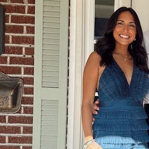 Meet your Posher, Roxy